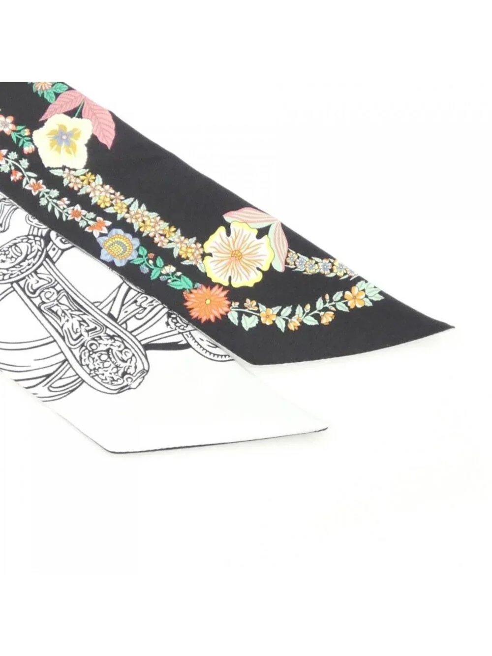 ★SOLD★ Hermes Brides de Gala en Fleurs Twilly Scarf - Picture 2 of 4